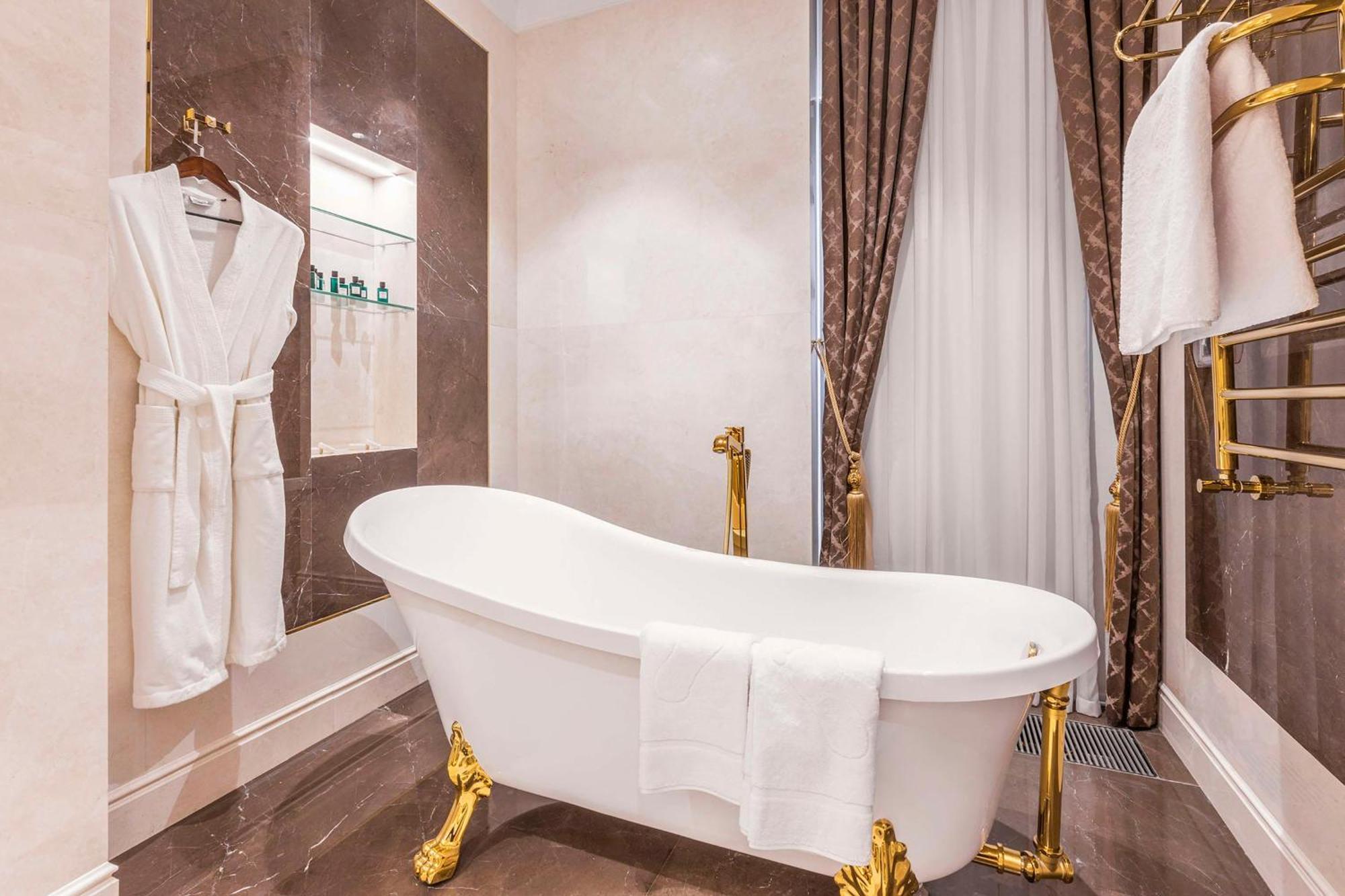 Hilton Garden Inn Samarkand Afrosiyob Екстериор снимка